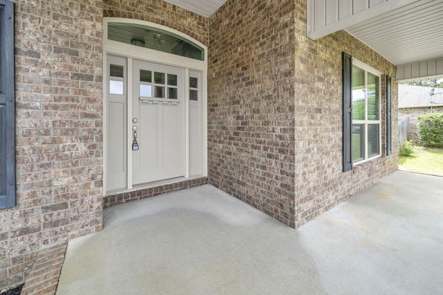 6743 Desoto Street, Navarre, FL 32566