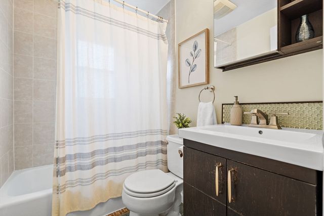 199 Everett St 199, Arlington, MA 02474