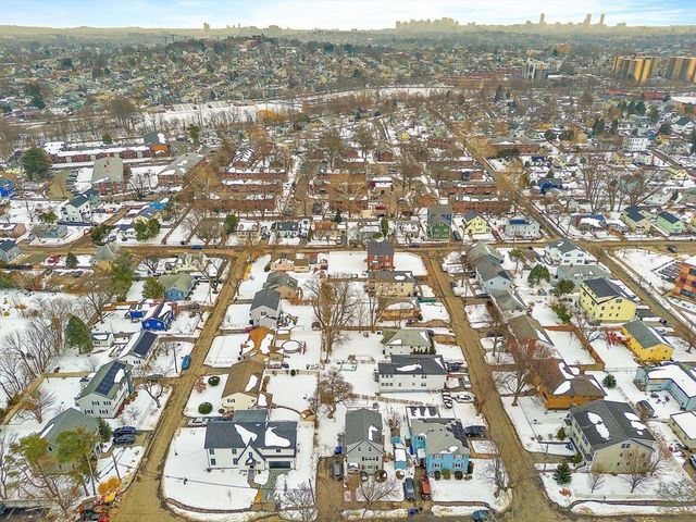 199 Everett St 199, Arlington, MA 02474