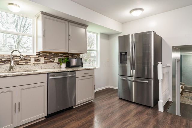 5092 Riverbirch Drive N, Columbus, OH 43229