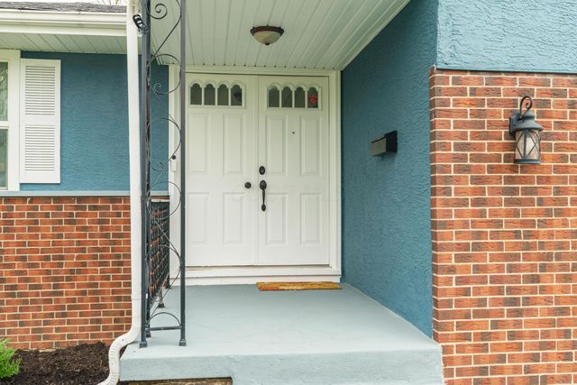 5092 Riverbirch Drive N, Columbus, OH 43229