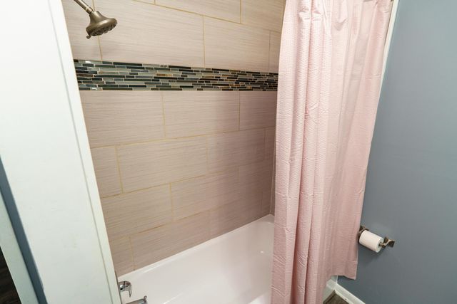 5092 Riverbirch Drive N, Columbus, OH 43229