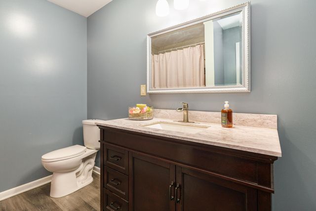 5092 Riverbirch Drive N, Columbus, OH 43229