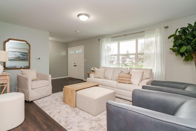 5092 Riverbirch Drive N, Columbus, OH 43229