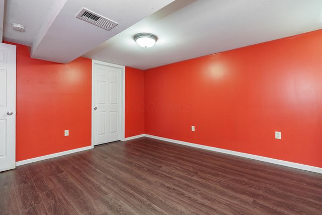 5092 Riverbirch Drive N, Columbus, OH 43229