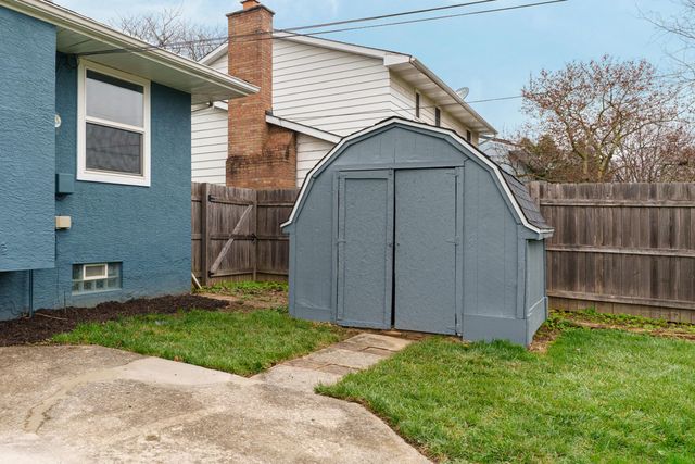 5092 Riverbirch Drive N, Columbus, OH 43229