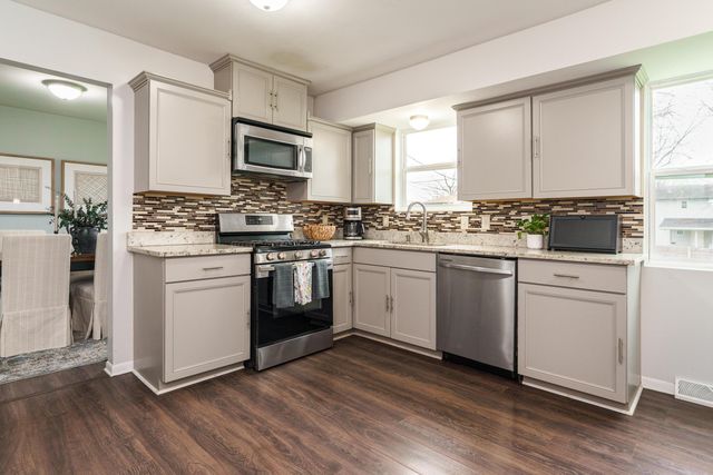 5092 Riverbirch Drive N, Columbus, OH 43229