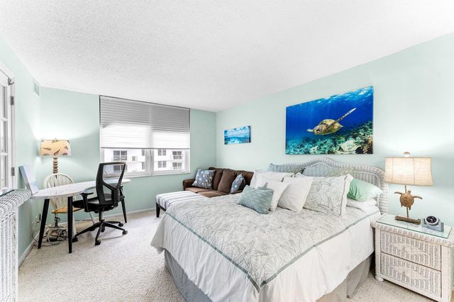 3215 S Ocean Boulevard 407, Highland Beach, FL 33487