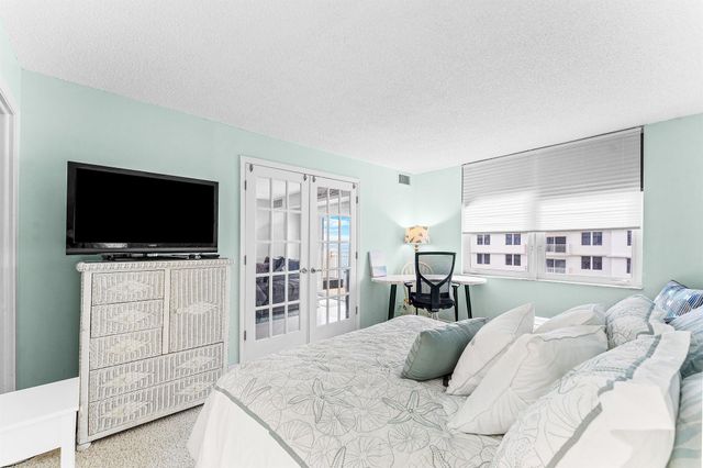 3215 S Ocean Boulevard 407, Highland Beach, FL 33487