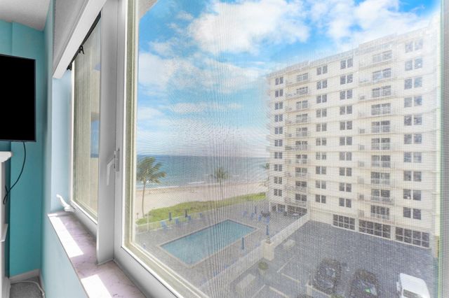 3215 S Ocean Boulevard 407, Highland Beach, FL 33487