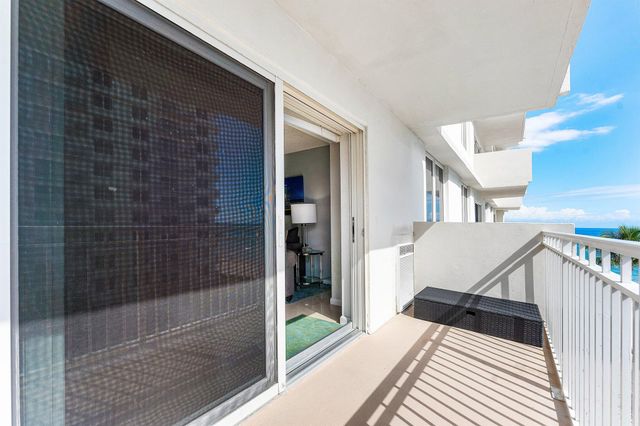 3215 S Ocean Boulevard 407, Highland Beach, FL 33487