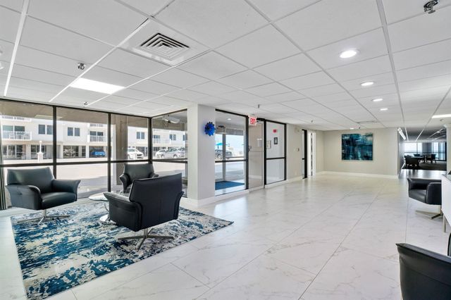 3215 S Ocean Boulevard 407, Highland Beach, FL 33487