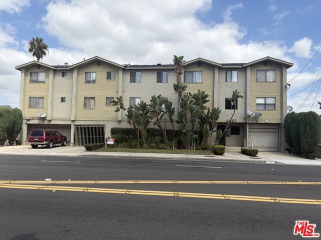 4467 W 120th Street 3, Hawthorne, CA 90250