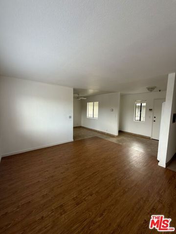 4467 W 120th Street 3, Hawthorne, CA 90250