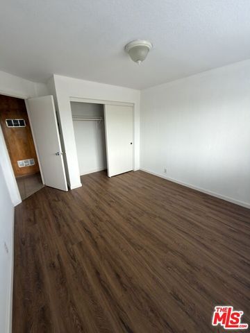 4467 W 120th Street 3, Hawthorne, CA 90250