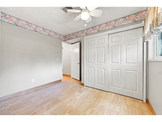14840 Ne ROSE Pkwy, Portland, OR 97230