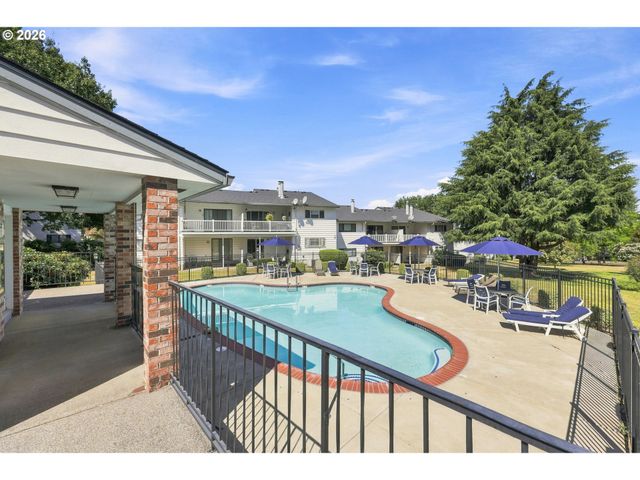 14840 Ne ROSE Pkwy, Portland, OR 97230
