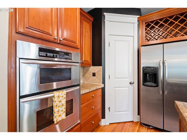 14342 Se DONATELLO Loop, Happy Valley, OR 97086