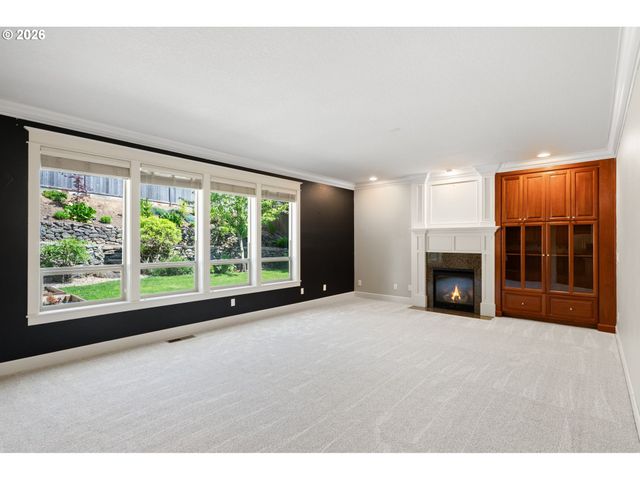 14342 Se DONATELLO Loop, Happy Valley, OR 97086