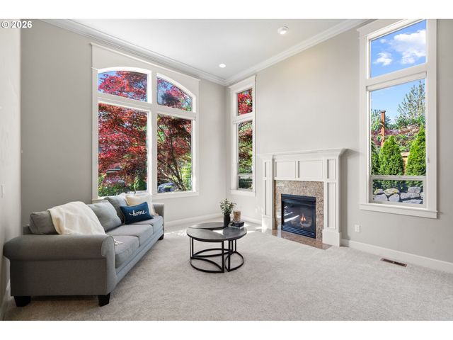 14342 Se DONATELLO Loop, Happy Valley, OR 97086