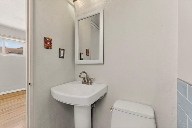 1608 Cardenas Drive NE, Albuquerque, NM 87110