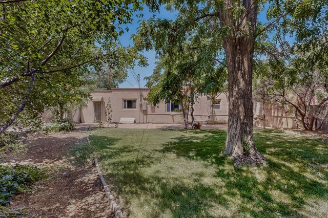 1608 Cardenas Drive NE, Albuquerque, NM 87110