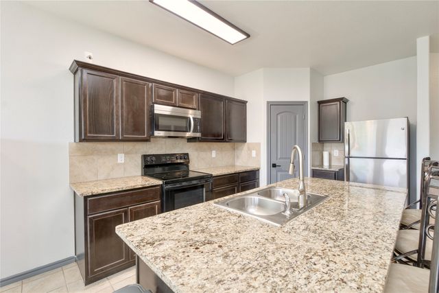 8204 Windsor Forest Drive, Fort Worth, TX 76120