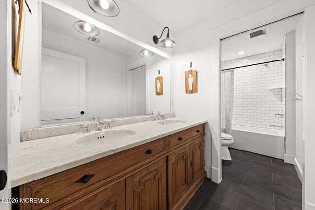 50 Northover Place, Red Bank, NJ 07701