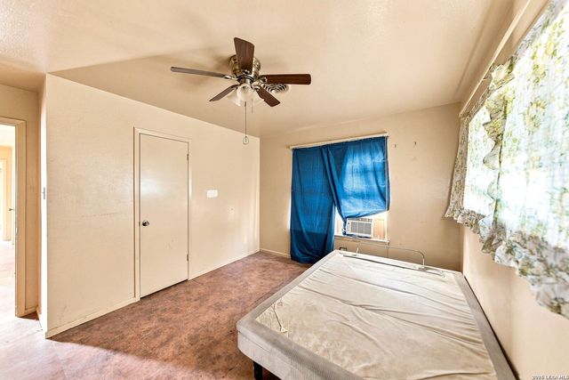 410 Bonair Dr, San Antonio, TX 78222