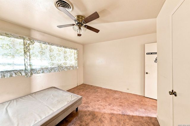410 Bonair Dr, San Antonio, TX 78222