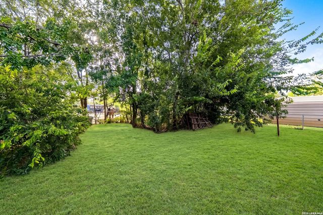 410 Bonair Dr, San Antonio, TX 78222