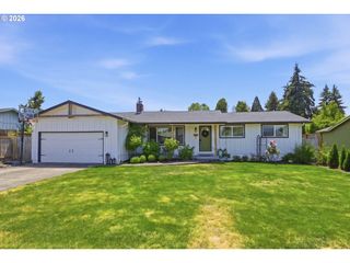 562 WARRINGTON Ave, Eugene, OR 97404