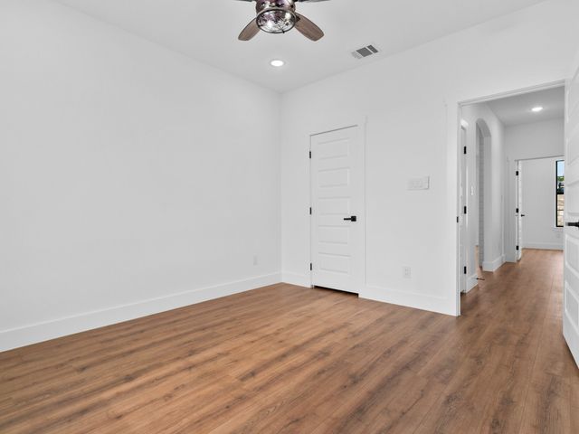 1101 Ajo Court, Granbury, TX 76048
