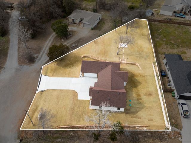 1101 Ajo Court, Granbury, TX 76048