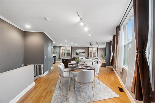 2826 N Talman Avenue A, Chicago, IL 60618