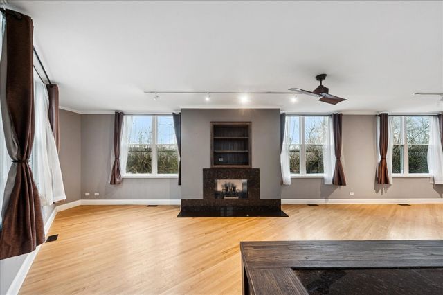 2826 N Talman Avenue A, Chicago, IL 60618