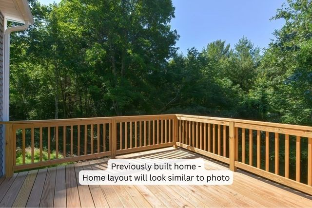 5 Brickyard Rd, North Brookfield, MA 01535