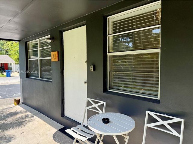 1415 SW 1st St 1, Fort Lauderdale, FL 33315
