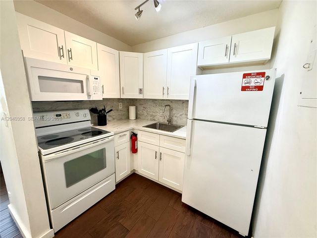 1415 SW 1st St 1, Fort Lauderdale, FL 33315