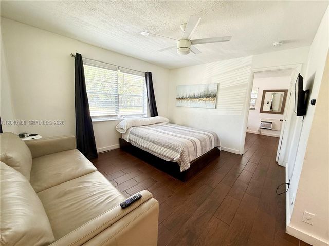 1415 SW 1st St 1, Fort Lauderdale, FL 33315