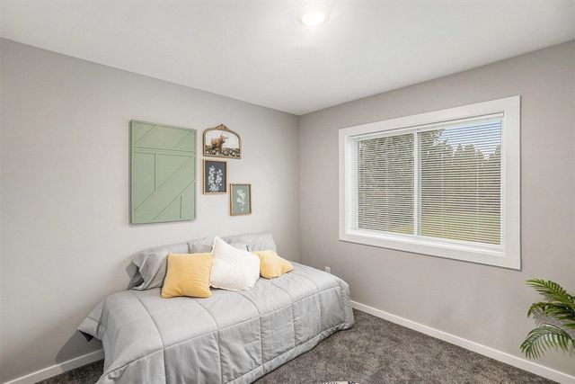 887 Rex Street, Fremont, MI 49412