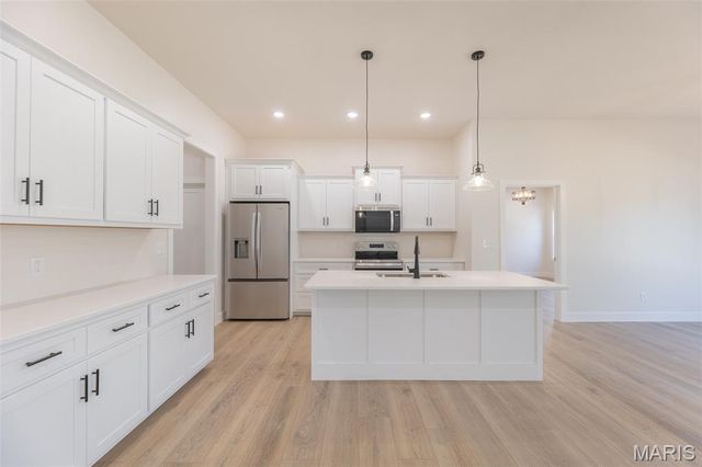 265 Berkshire Drive, Poplar Bluff, MO 63901