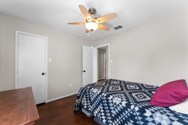 6724 Meadow Way Lane, Fort Worth, TX 76179