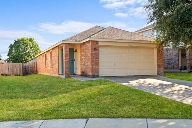 6724 Meadow Way Lane, Fort Worth, TX 76179