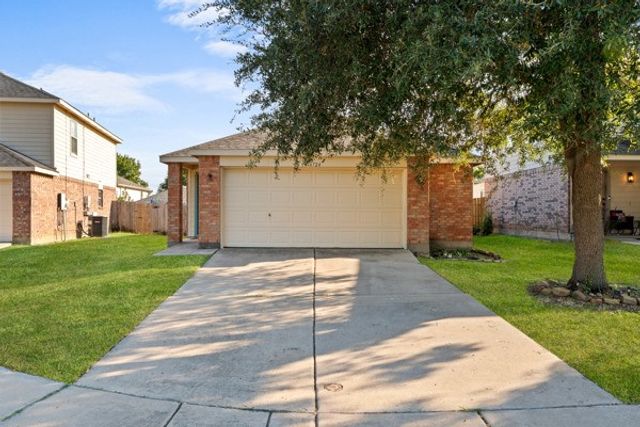 6724 Meadow Way Lane, Fort Worth, TX 76179