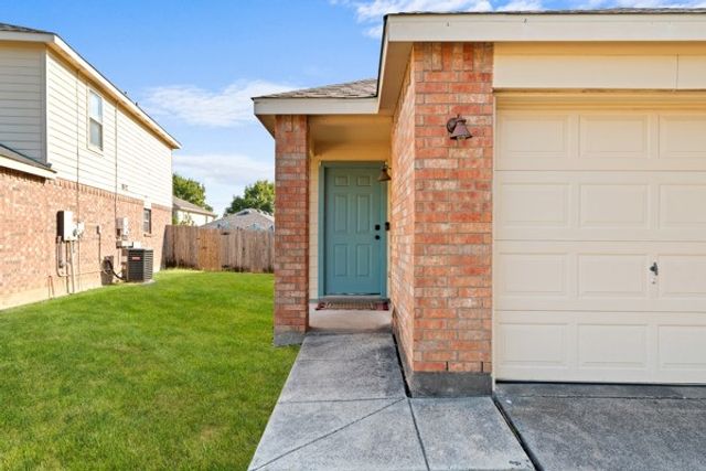 6724 Meadow Way Lane, Fort Worth, TX 76179