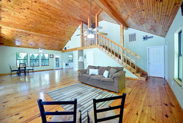 128 Old Dixie Road, Blairsville, GA 30512