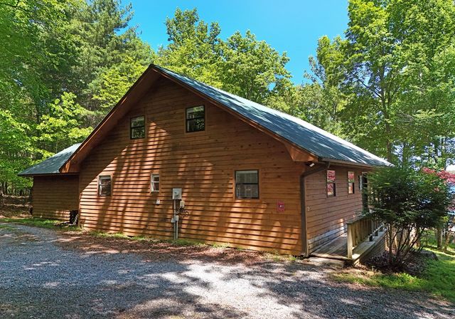 128 Old Dixie Road, Blairsville, GA 30512