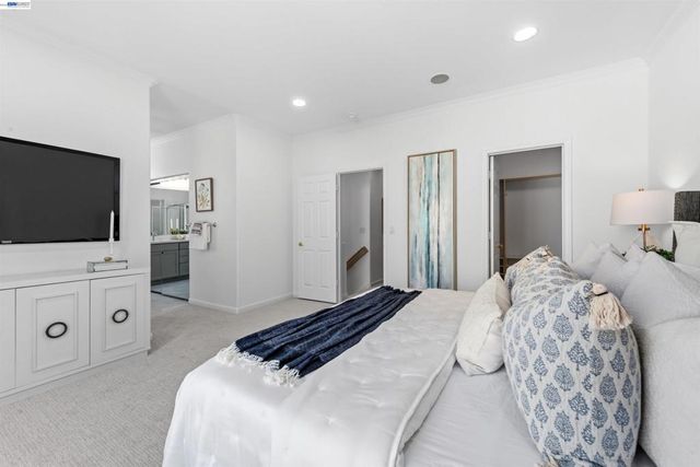 32 Colby Ct, Pleasanton, CA 94566