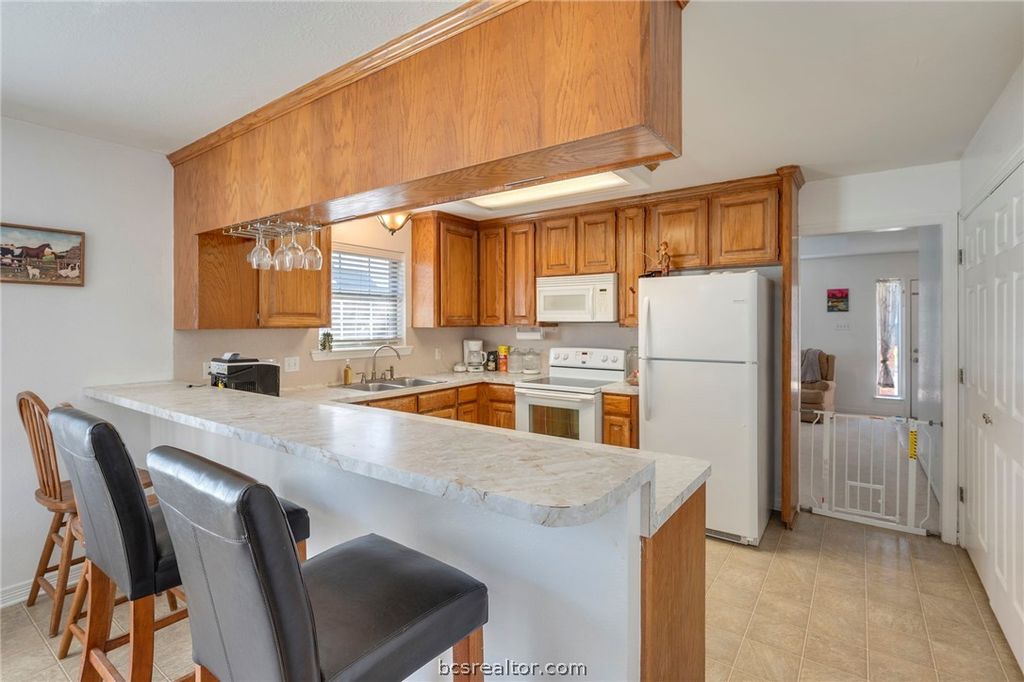 2311 Carnation, College Station, TX 77840 — photo 5